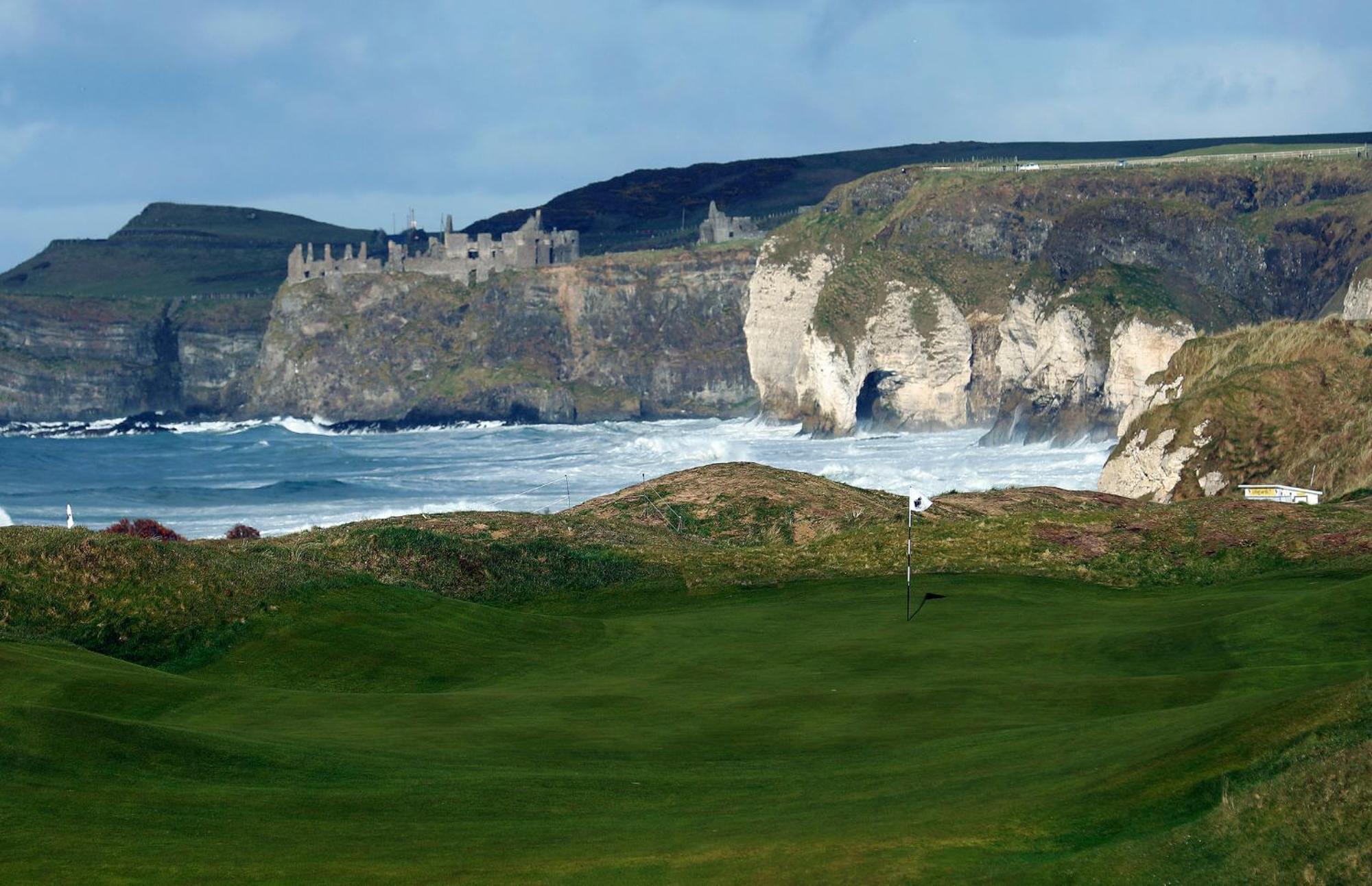4 Golf Terrace - Portrush By The Sea Lägenhet Exteriör bild