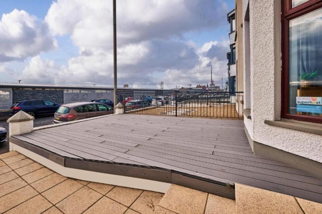 4 Golf Terrace - Portrush By The Sea Lägenhet Exteriör bild